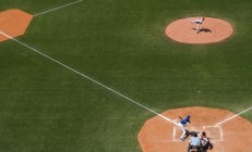 开云官网-冰与火的对决，当乌克兰钢刃终结加拿大童话，蒂亚戈的烈焰在别处燃烧