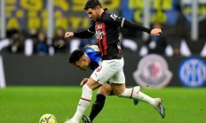 开云体育下载-欧预赛焦点对决揭幕，球员表现备受期待