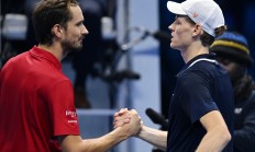 开云体育-法国网球队完胜意大利网球队，梅德韦杰夫统治全场的简单介绍