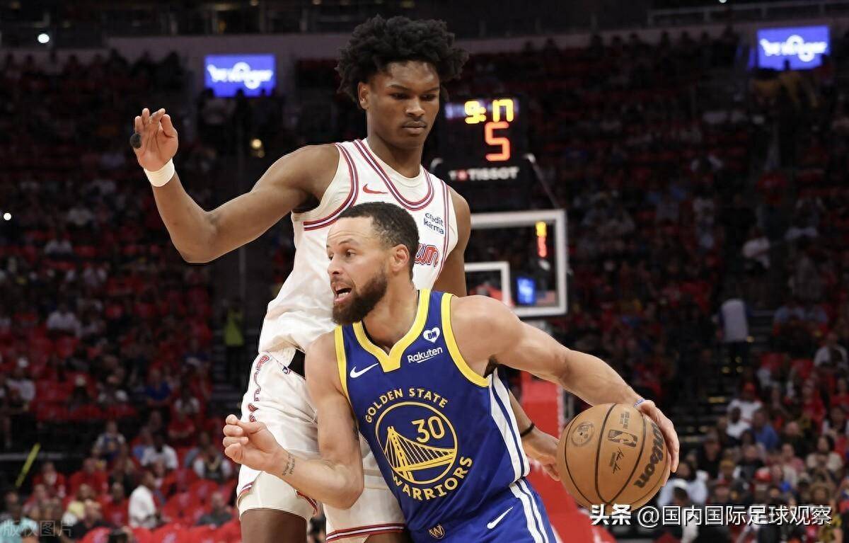 NBA西部决赛:勇士队连胜稳固领先优势 NBA西部决赛:勇士队连胜稳固领先优势