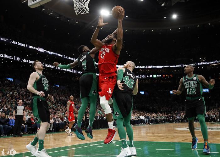 纽约人队凭借林伤势结束火箭连胜