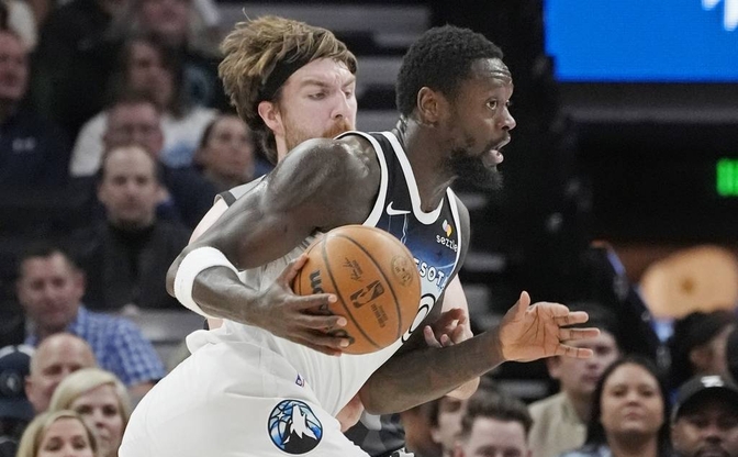 篮网队主场胜利,赢得横扫对手的完美战绩 篮网队主场胜利,赢得横扫对手的完美战绩