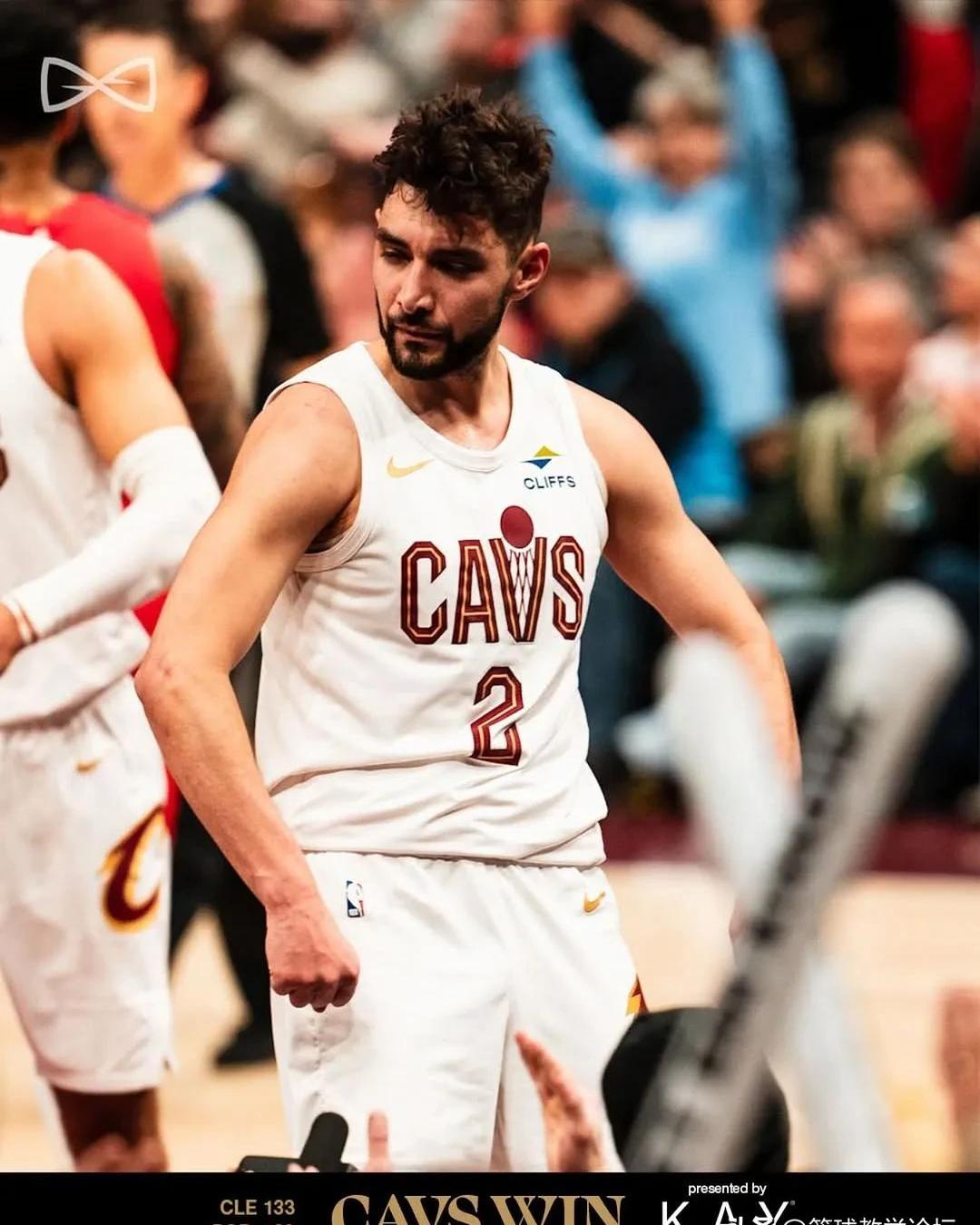 莫泰尤纳斯再创佳绩,助力球队取得连胜 莫泰尤纳斯再创佳绩,助力球队取得连胜