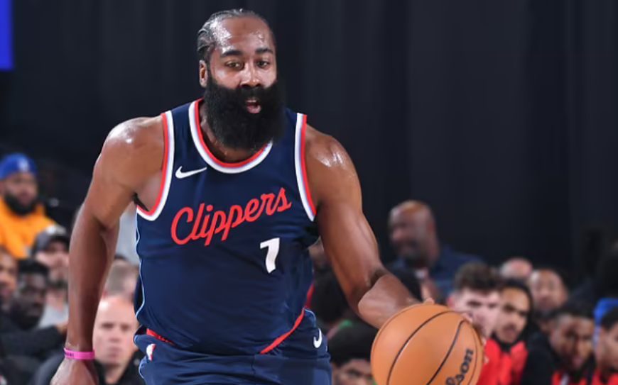 关于快船胜开拓者,取得七连胜创团队历史纪录的信息 关于快船胜开拓者,取得七连胜创团队历史纪录的信息