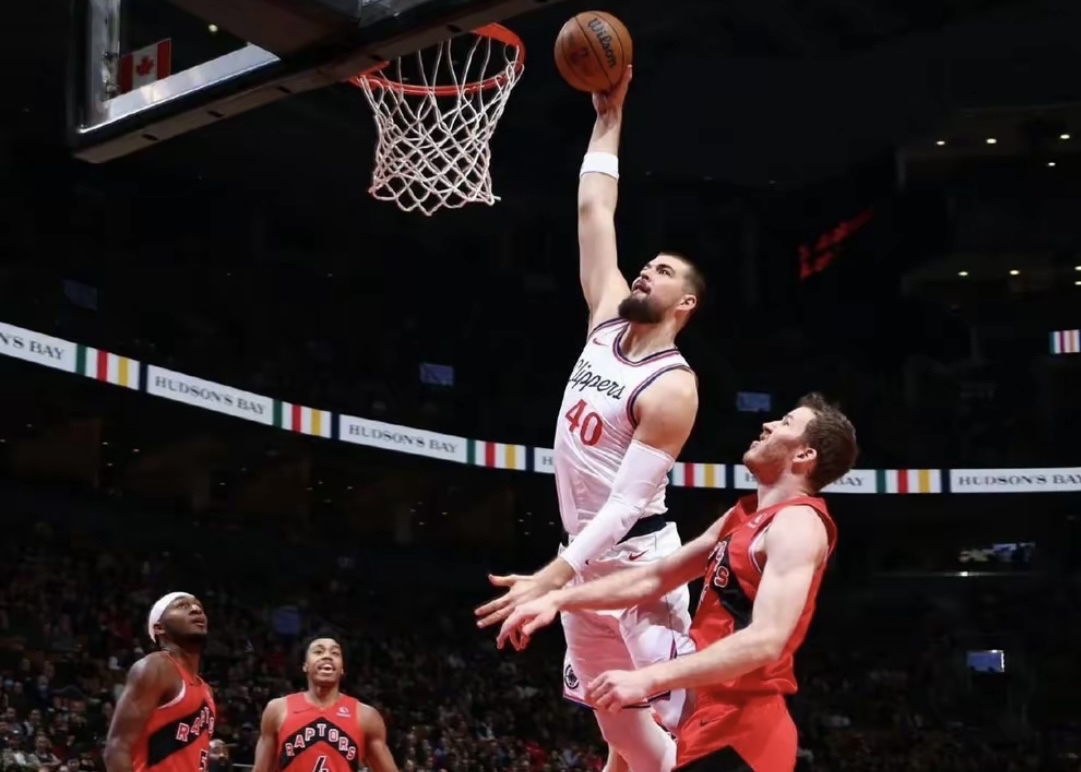 猛龙再胜黄蜂,连胜场次达到四场 猛龙再胜黄蜂,连胜场次达到四场