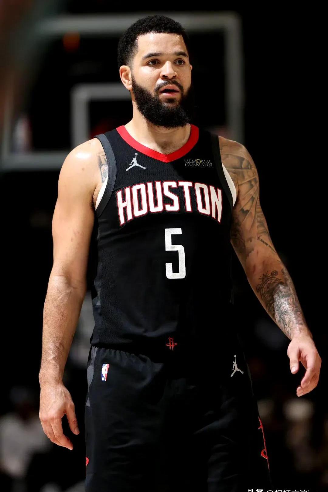 火箭核心球员受伤,前景黯淡 火箭核心球员受伤,前景黯淡