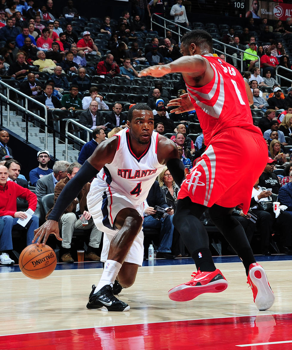 火箭逆转老鹰,取得胜利 火箭逆转老鹰,取得胜利