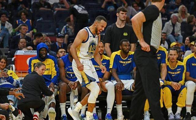 勇士队面临三连败，库里能否带领球队逆袭？