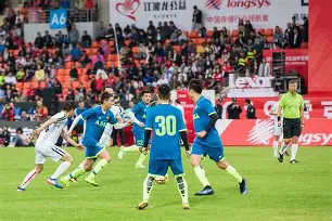 强强碰撞，国际足坛明星集结一堂