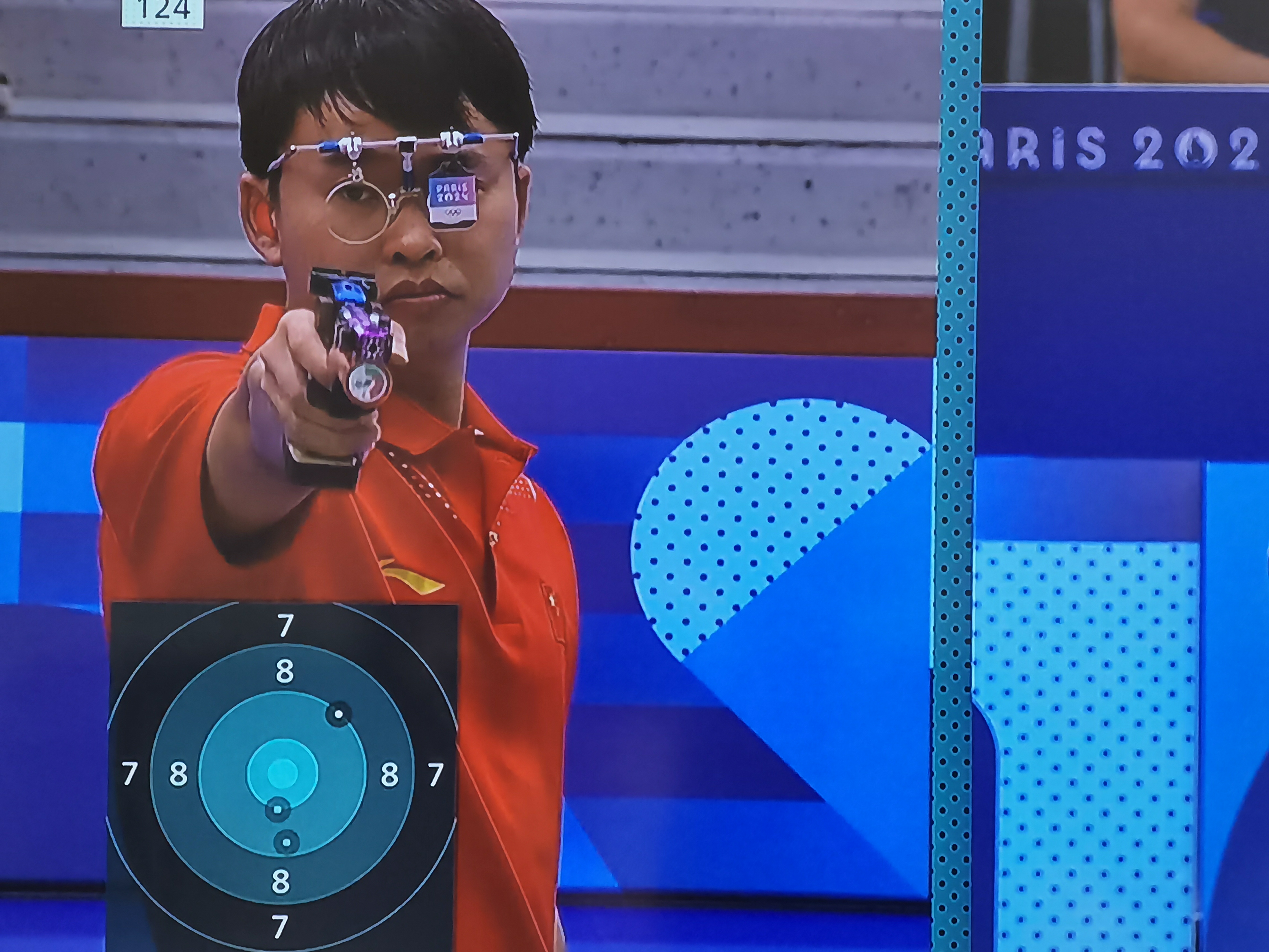 射击项目选手稳扎稳打，斩获好成绩