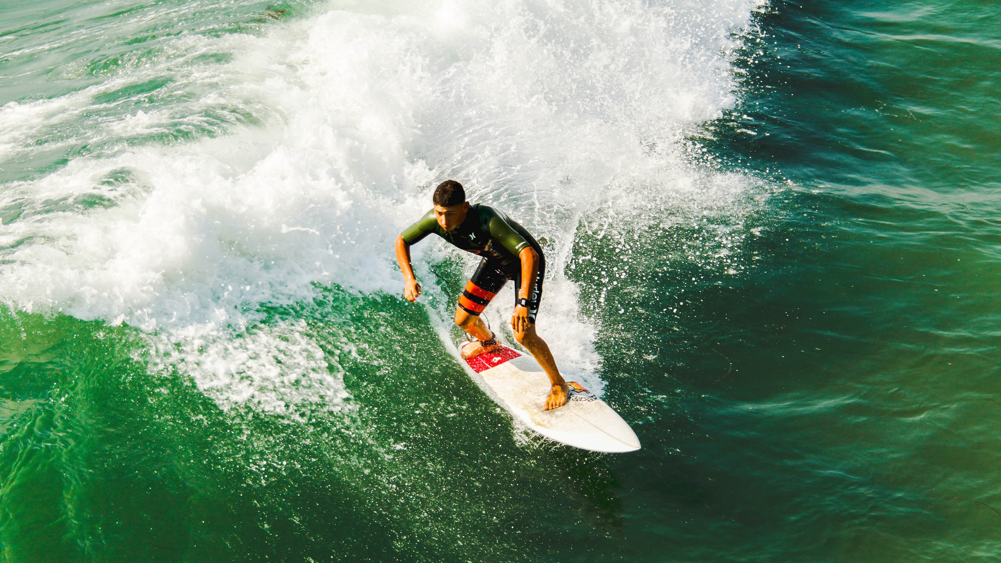 圣伯纳乌穹顶,星穹之下,唯见英雄启示